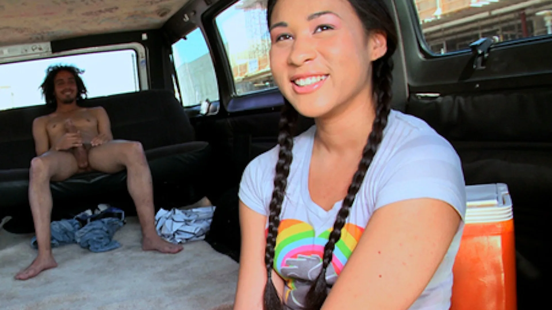 Kimora's day out - Bang Bus